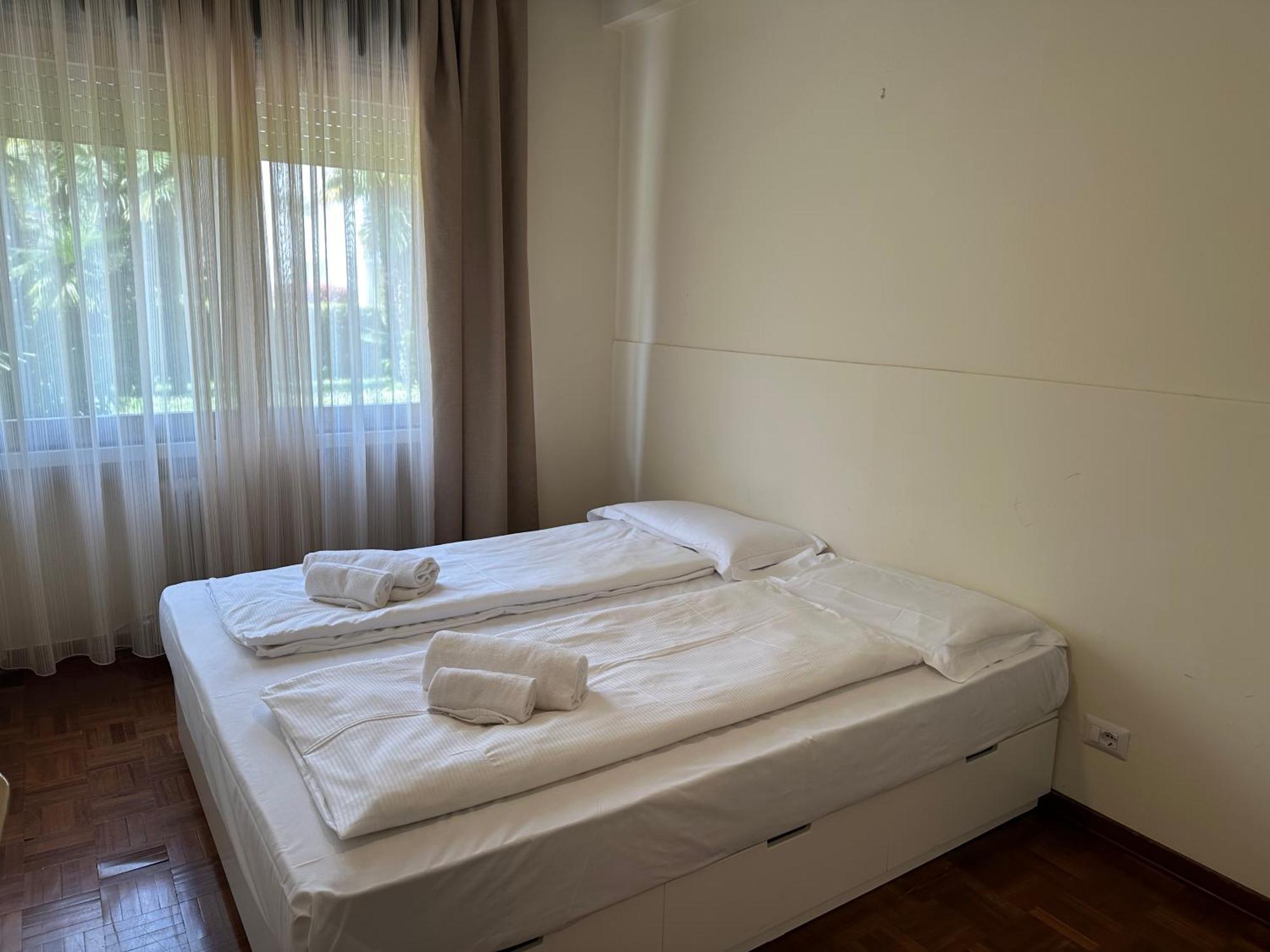 Residence Monica Рива дел Гарда Стая снимка