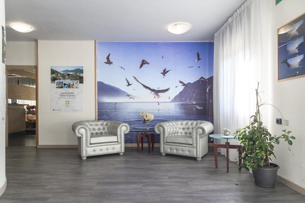 Residence Monica Рива дел Гарда Екстериор снимка